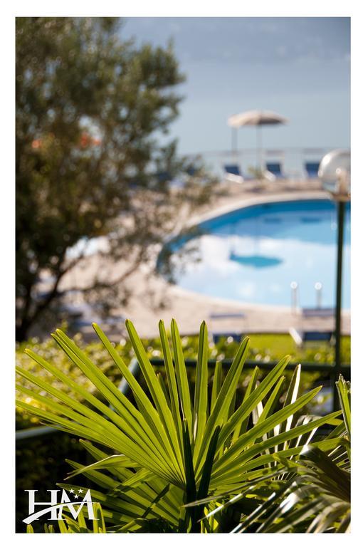 Residence Hotel Maxi Limone sul Garda Exterior photo