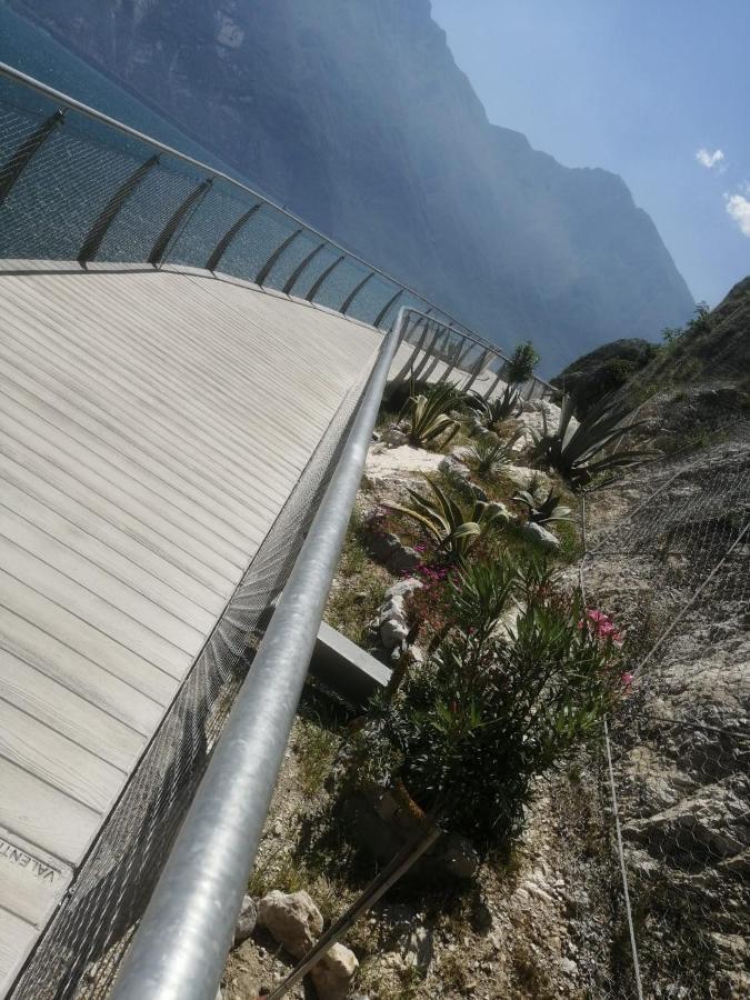 Residence Hotel Maxi Limone sul Garda Exterior photo